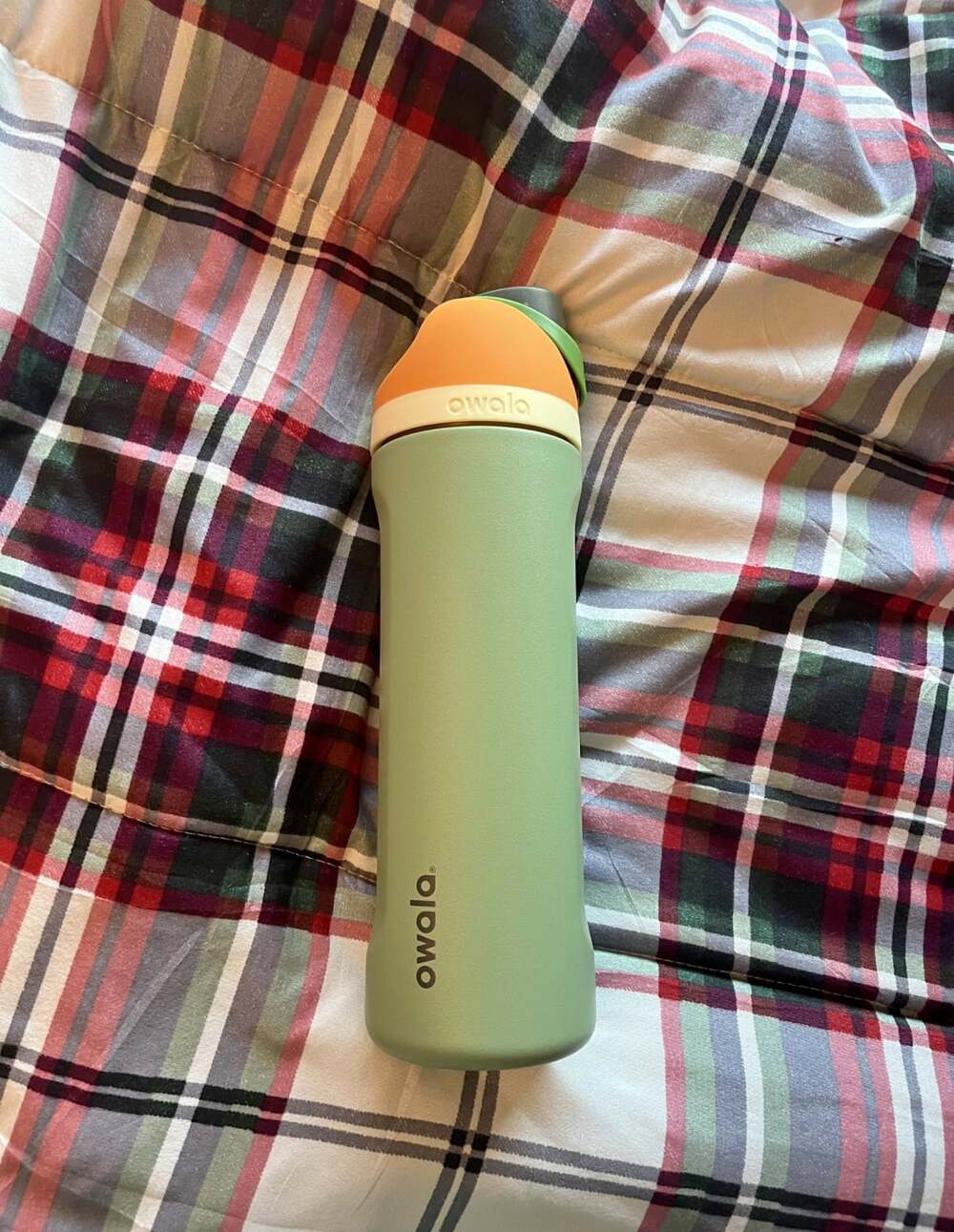 Owala FreeSip 24oz Insulated Stainless Steel Water Bottle - Camo Cool